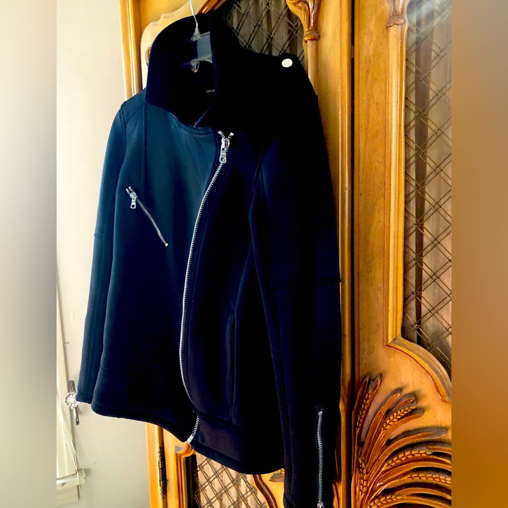 Forever 21 Black Jacket Small Pre-owned